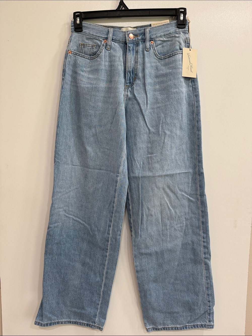 Universal Thread Light Blue High-Rise Wide Leg Jeans